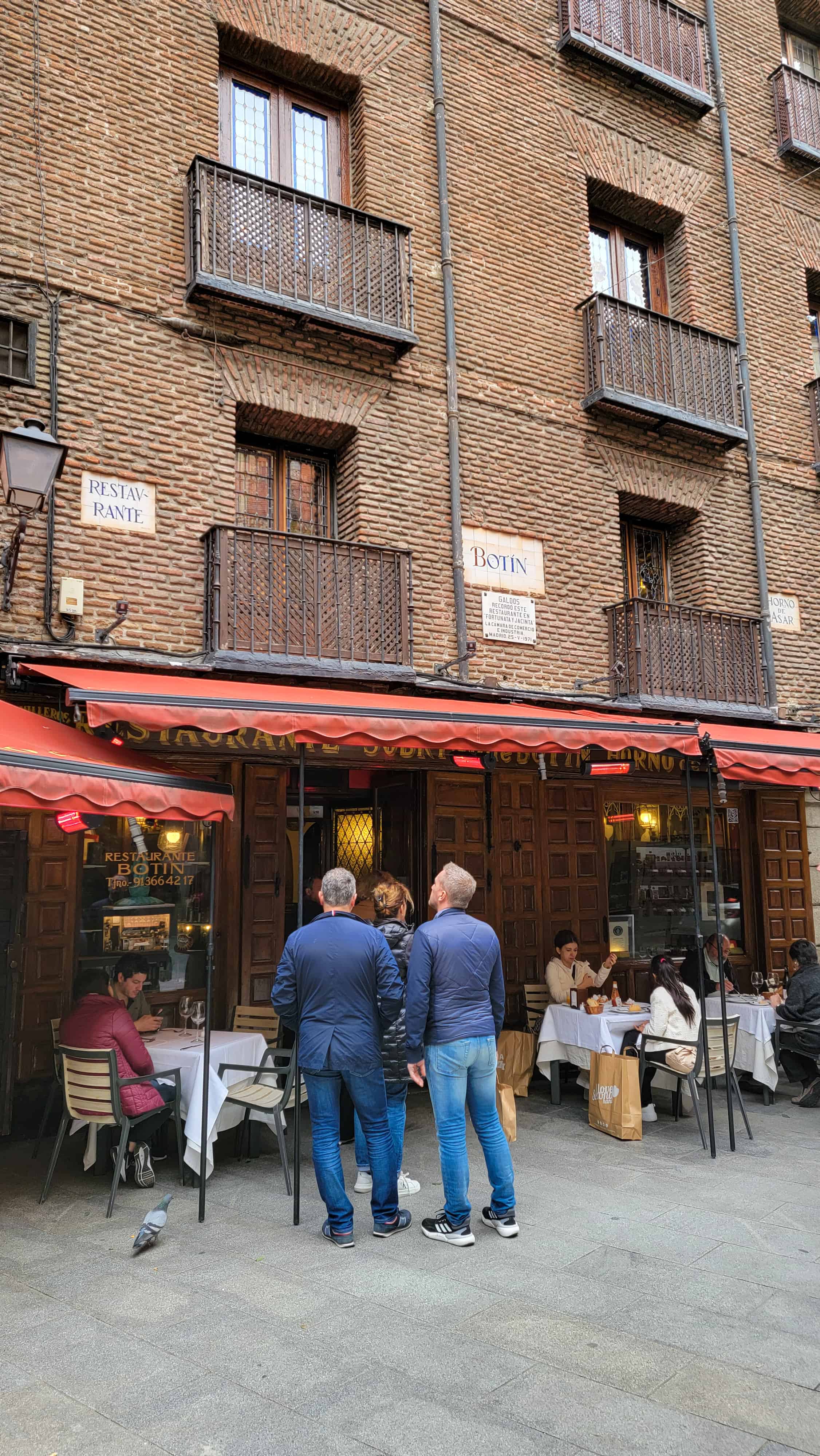 what to see in madrid in 5 days: botin, the oldest restaurant in the world