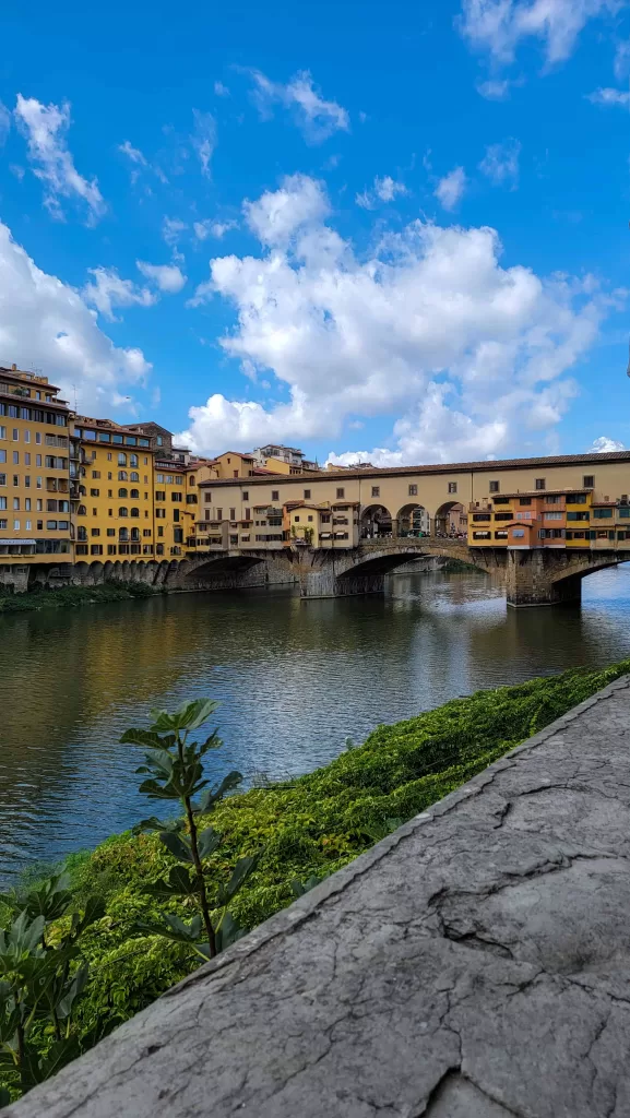 Ponte Vecchio and the river in Florence