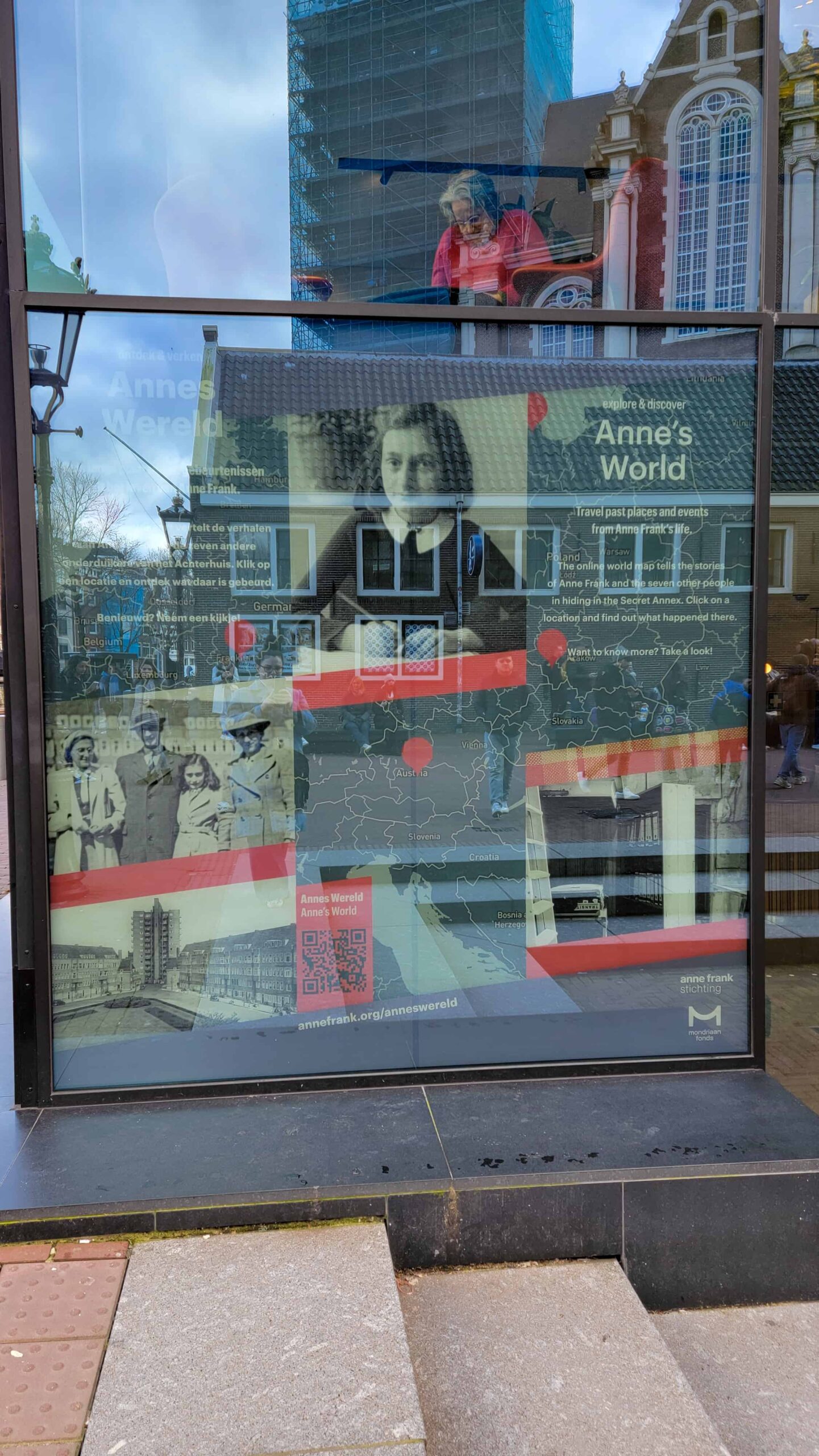 exterior of anne frank house in amsterdam