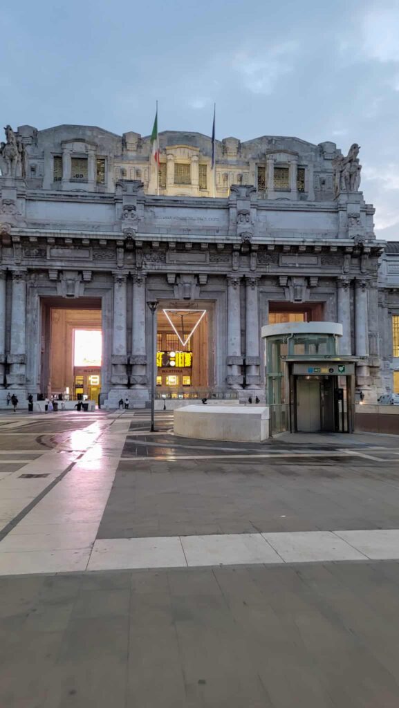 milano centrale train station, one of the best area to stay in milan