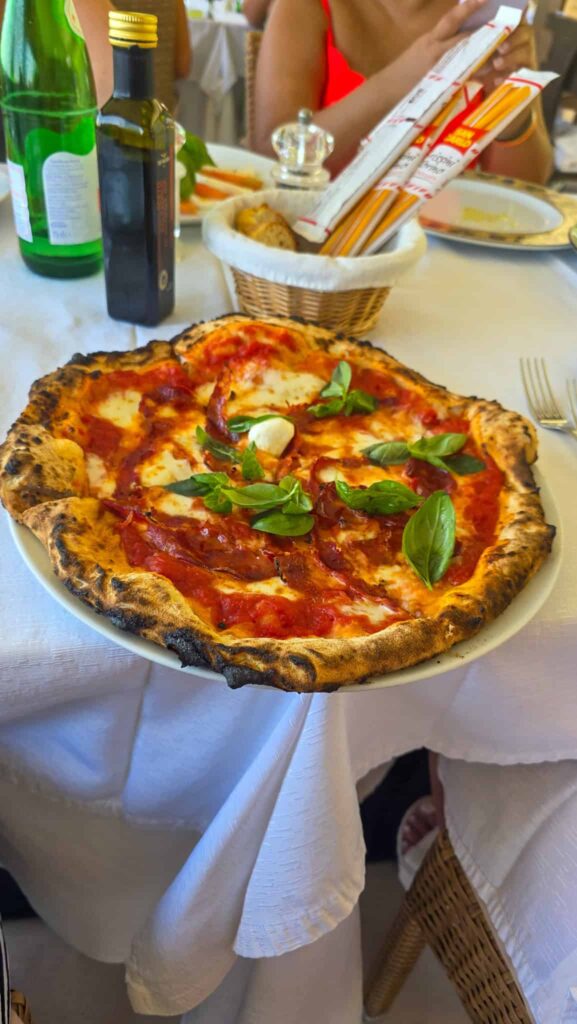 pizza diavola at ristorante panorama in capri