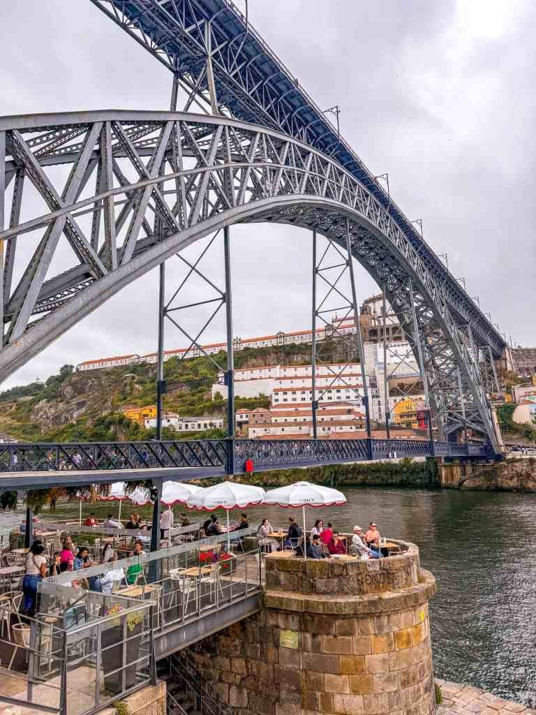 dom luis I bridge in porto