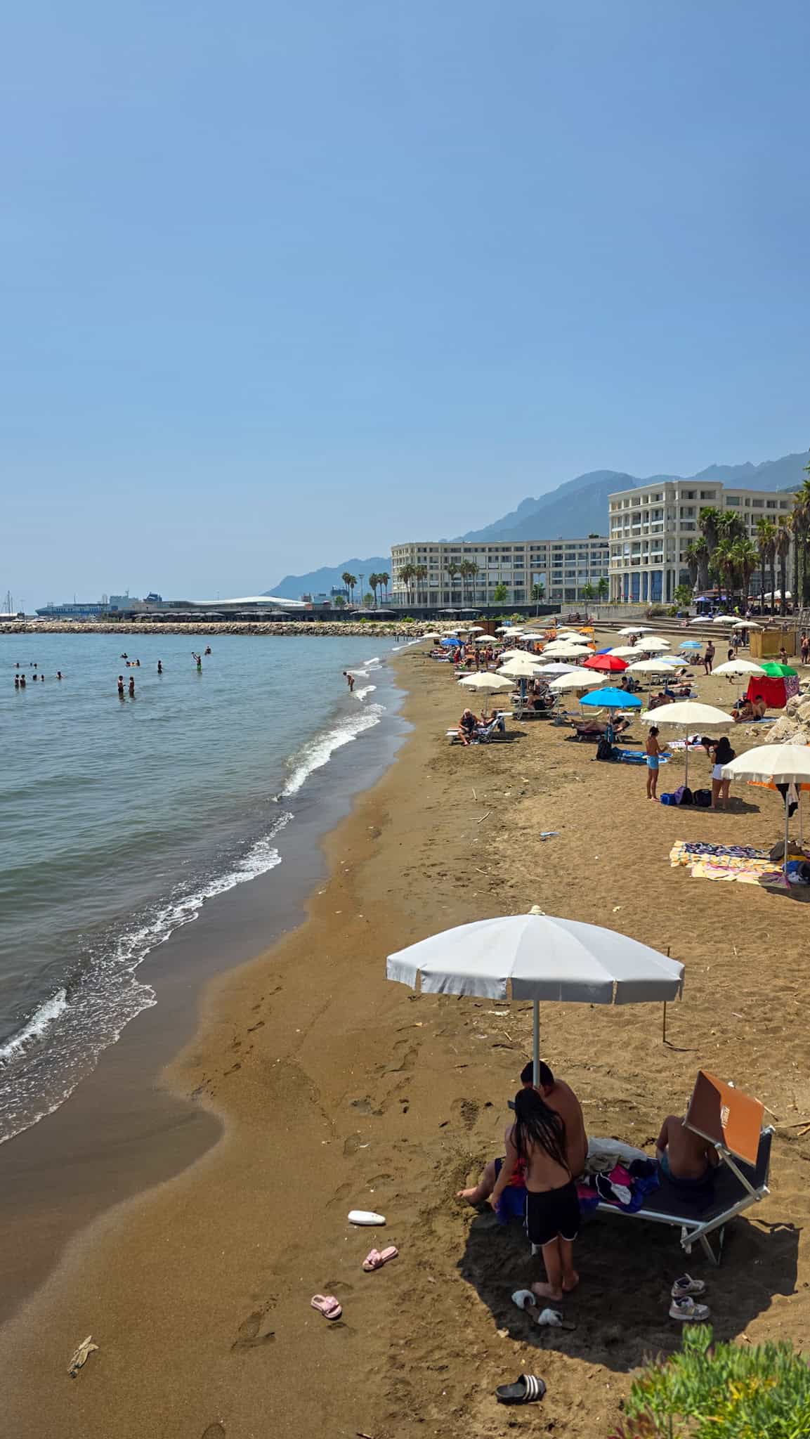 spiaggia santa teresa in salerno
