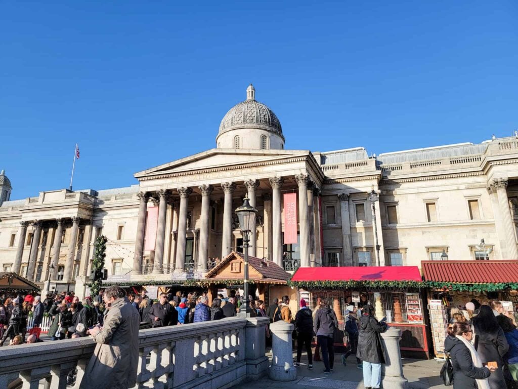 christmas market in trafalgar square in london