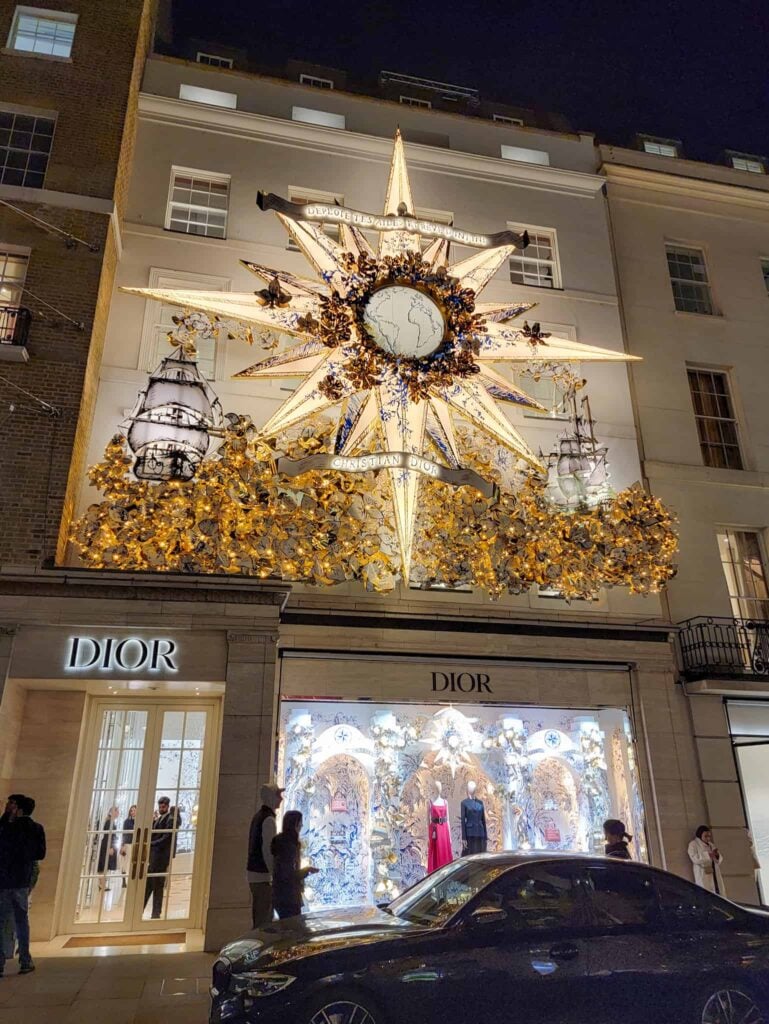 the dior christmas display in london