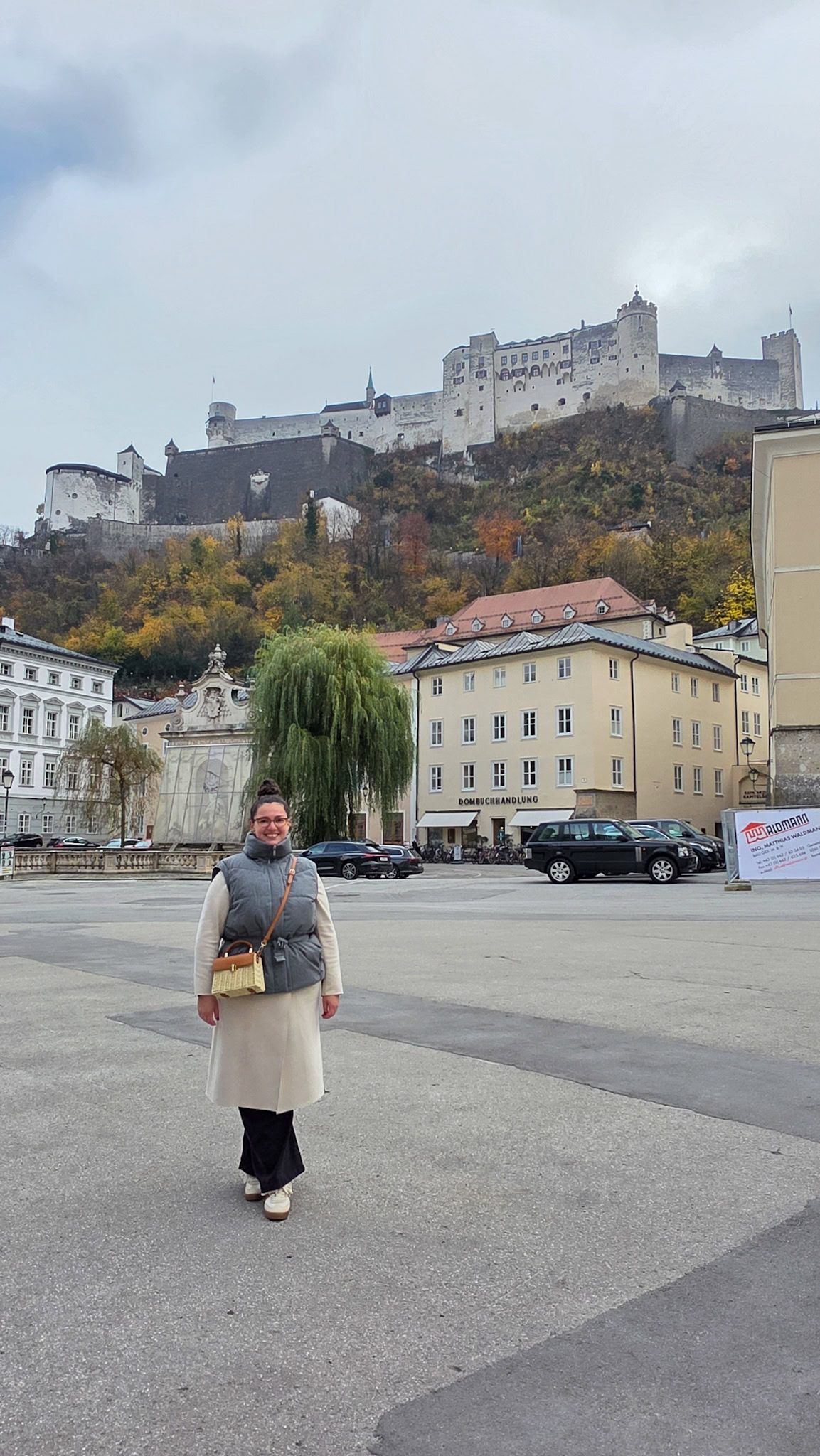 the author in front of the salzburg fortress